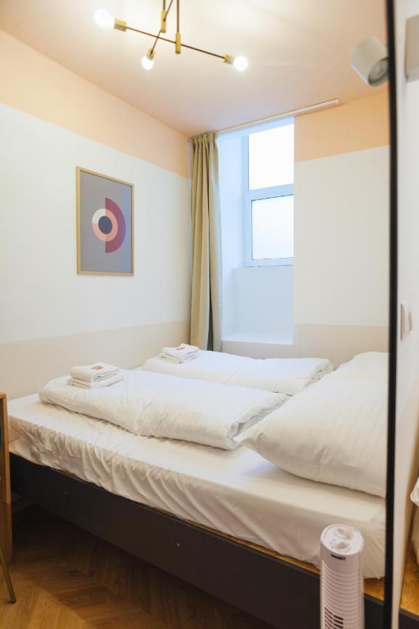 Malfatti Room Oasis With Coworking Space Wien Exteriör bild