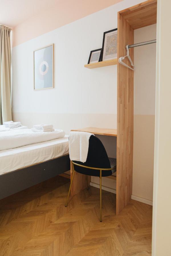 Malfatti Room Oasis With Coworking Space Wien Exteriör bild